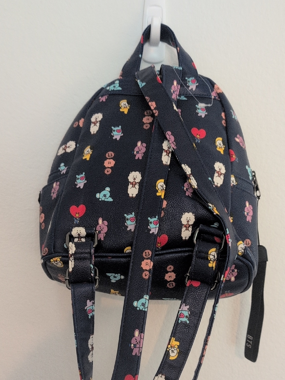 BT21 Mini Backpack - Picture 6 of 15